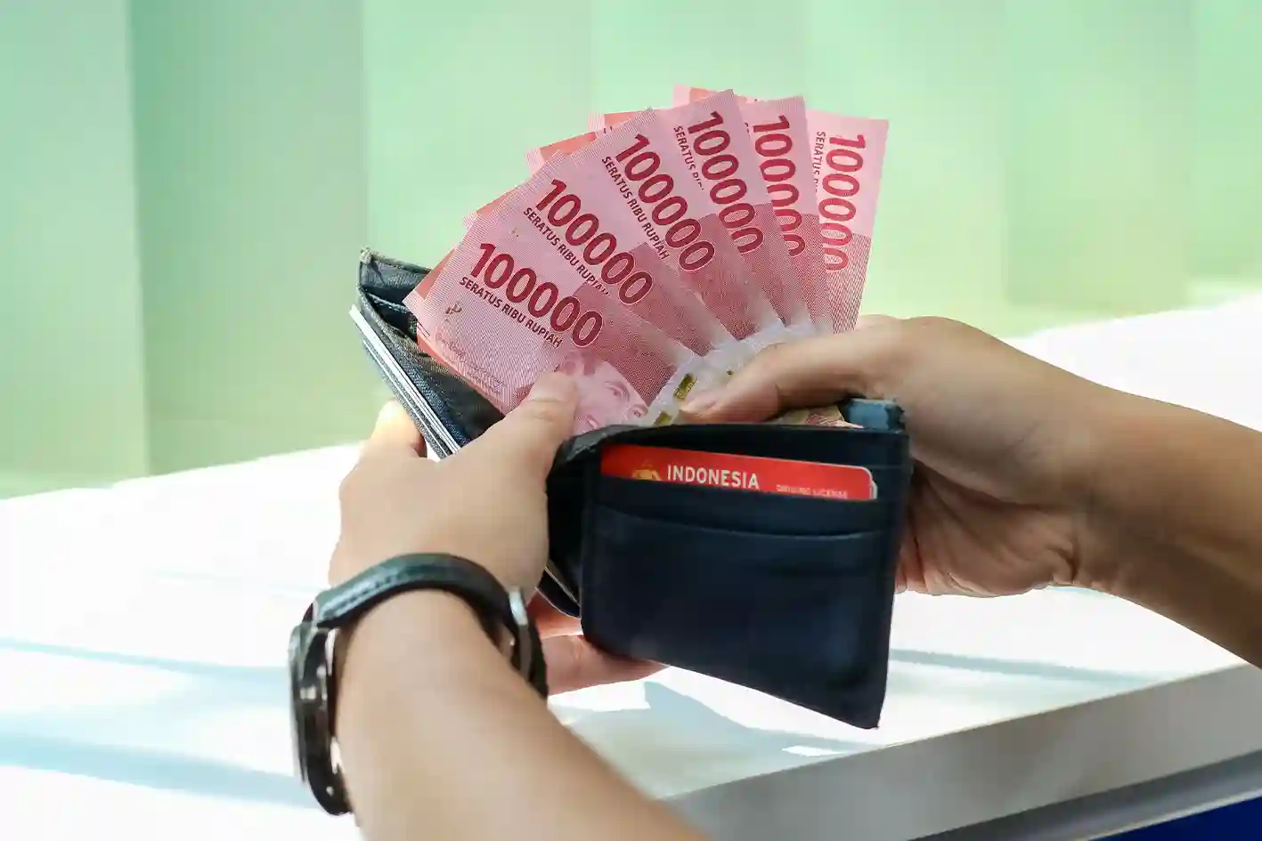 5 Cara Mendapatkan Uang dengan Cepat dan Legal di Era Digital